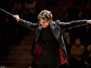 nicolas-krauze-chef-orchestre